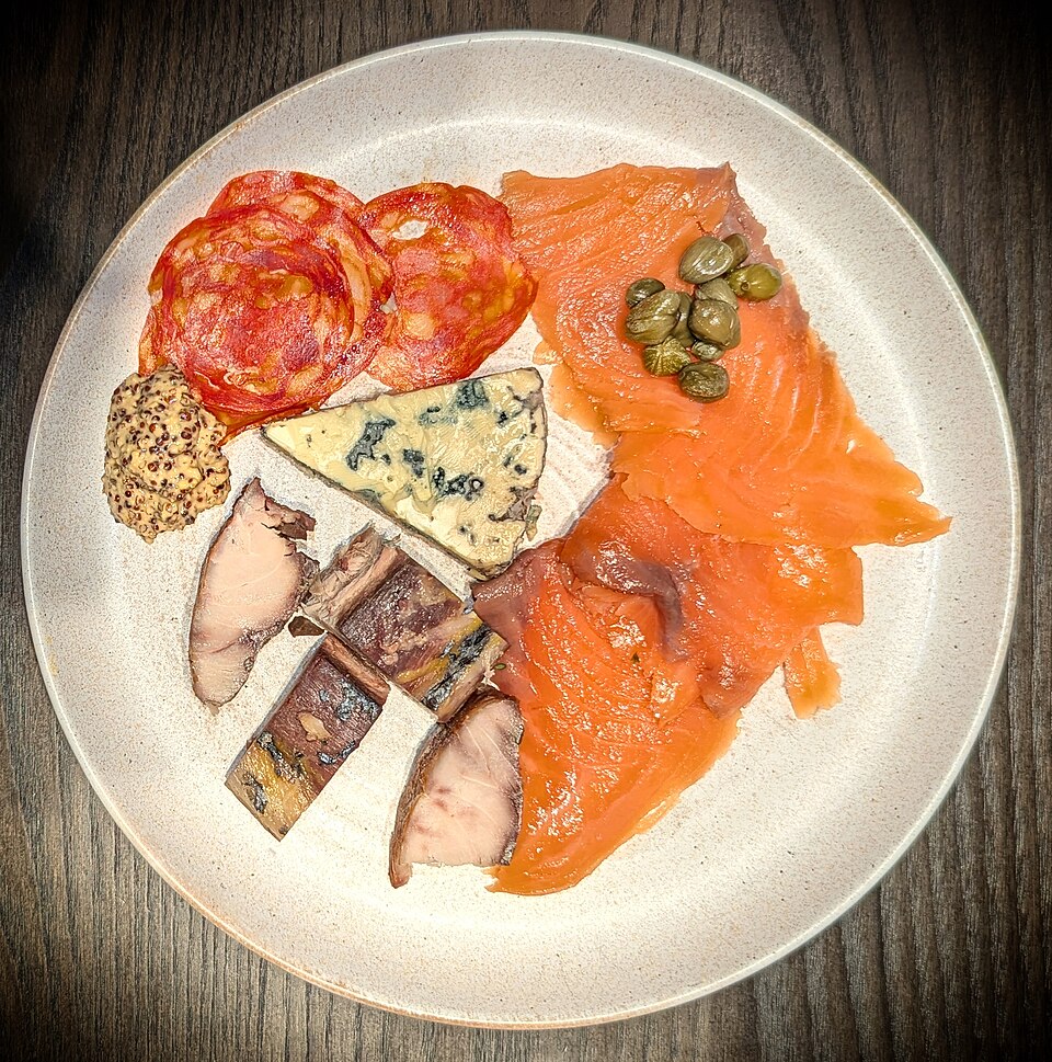 Мясная нарезка